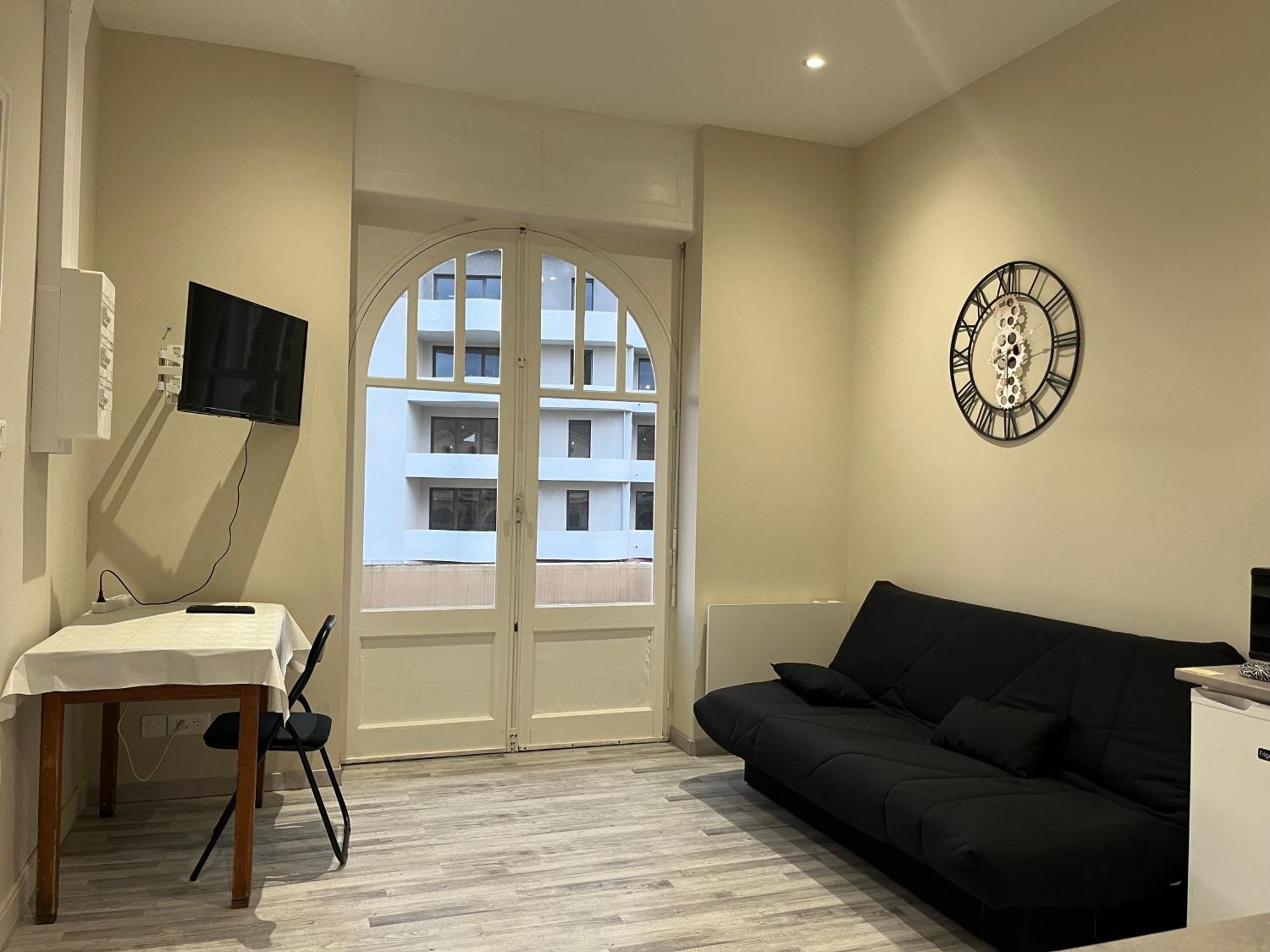 Alta Apartment Bourg-lès-Valence Exterior foto